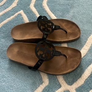 Tory Burch Miller Cloud size 8